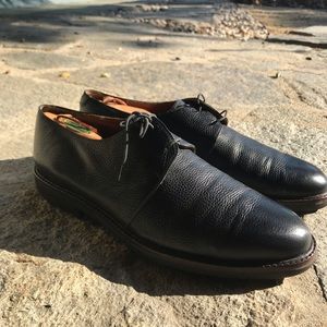 Salvatore Ferragamo Black Leather Lace Oxfords